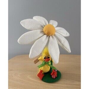 Annalee Doll Bloomin Duckling under Daisy Flower with Easter Eggs 2009